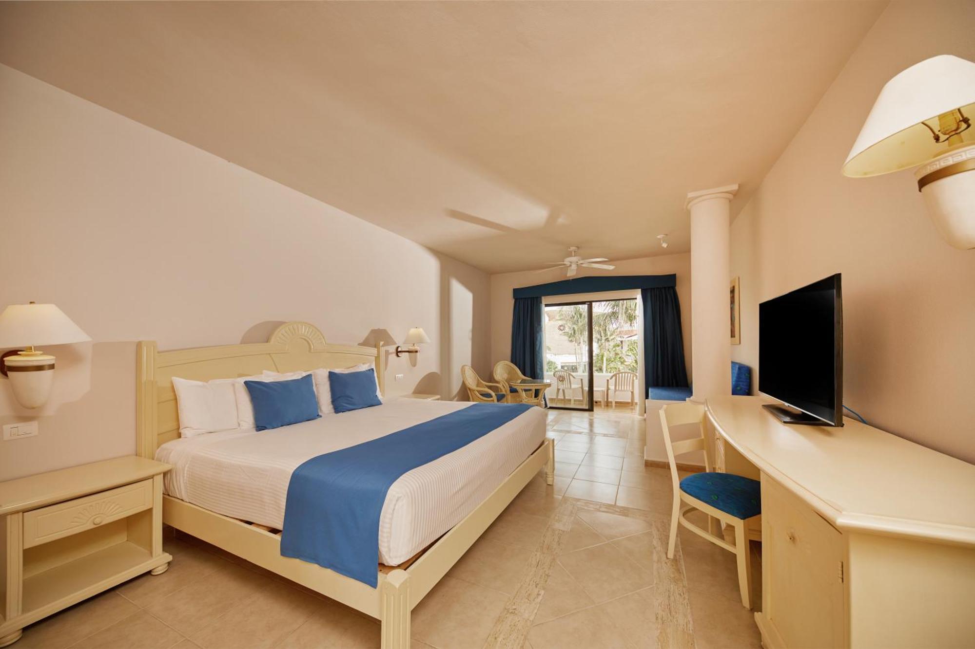 Hotel Bahia Principe Grand Tulum Riviera Maya Esterno foto A room at the Iberostar Grand Hotel at Playa del Inglés, Gran Canaria