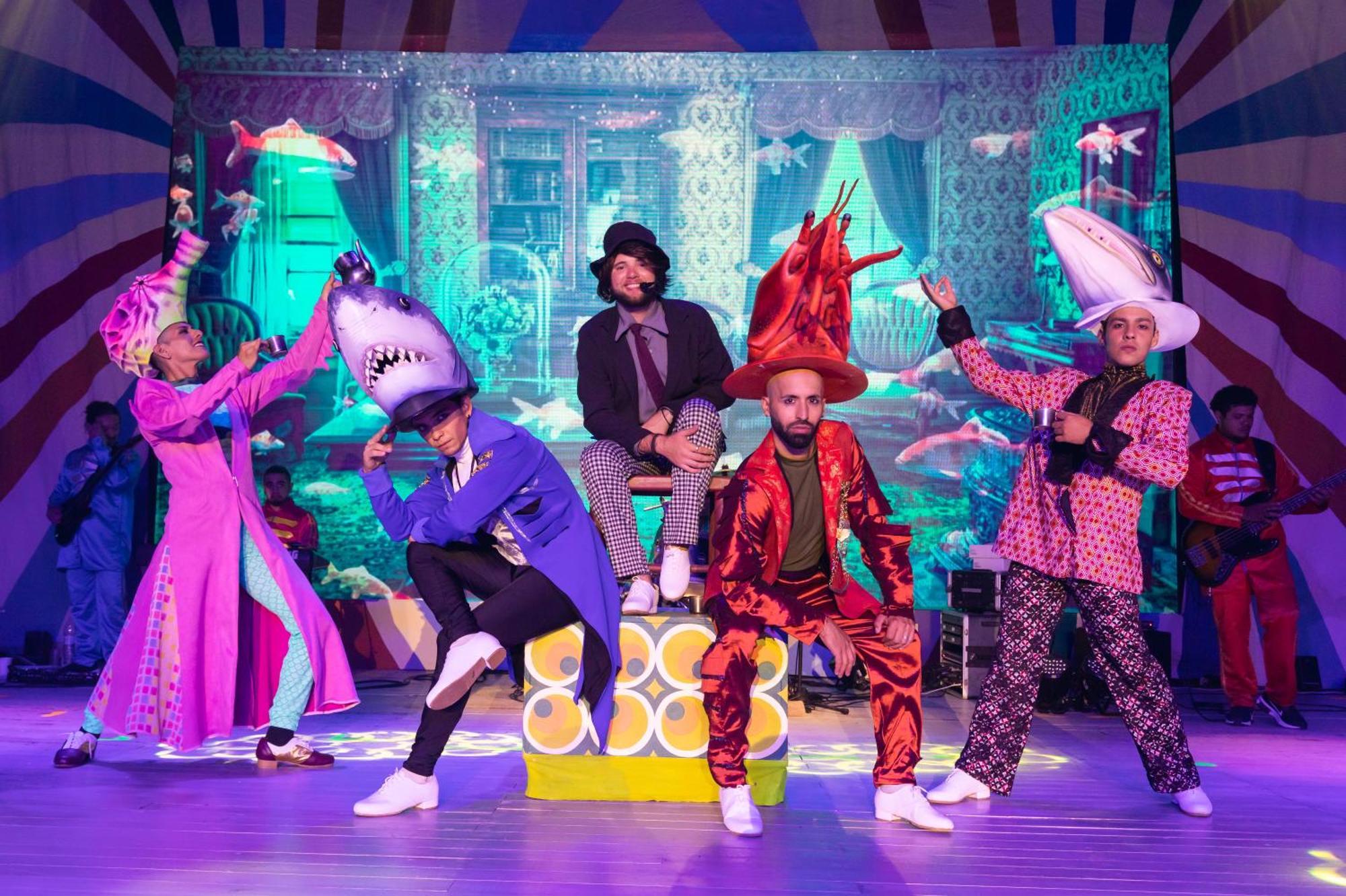 Hotel Bahia Principe Grand Tulum Riviera Maya Esterno foto The cast of The Masked Singer UK